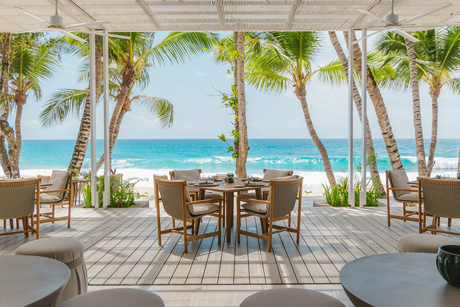 Tuck into breakfast overlooking the ocean at Cheval Blanc | Photo credit: Cheval Blanc