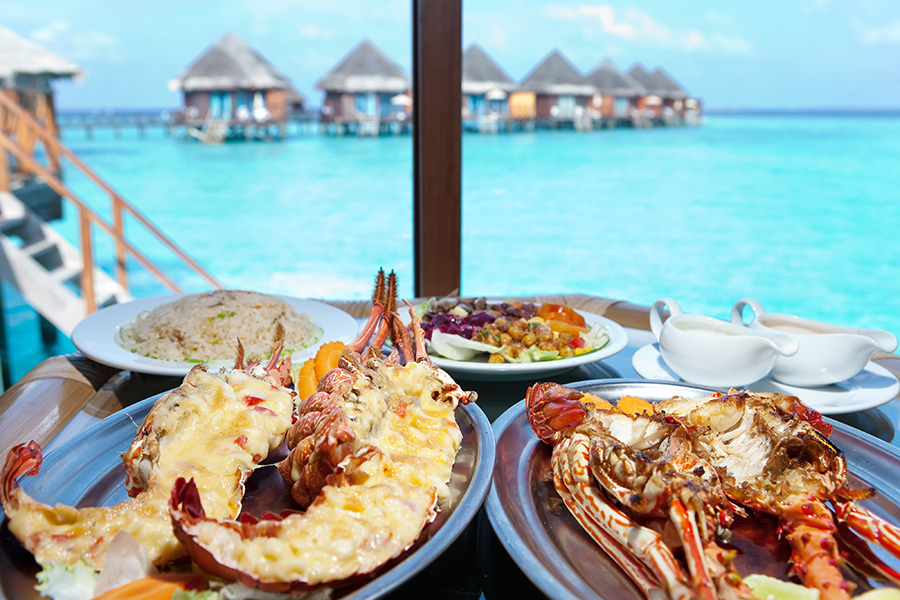 Tuck into fresh seafood in the Maldives | Travel Nation