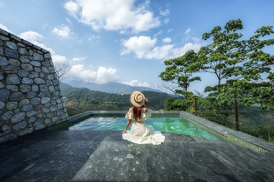 Unwind in your eco heated private pool at Topas Ecolodge | Photo credit: Topas Ecolodge