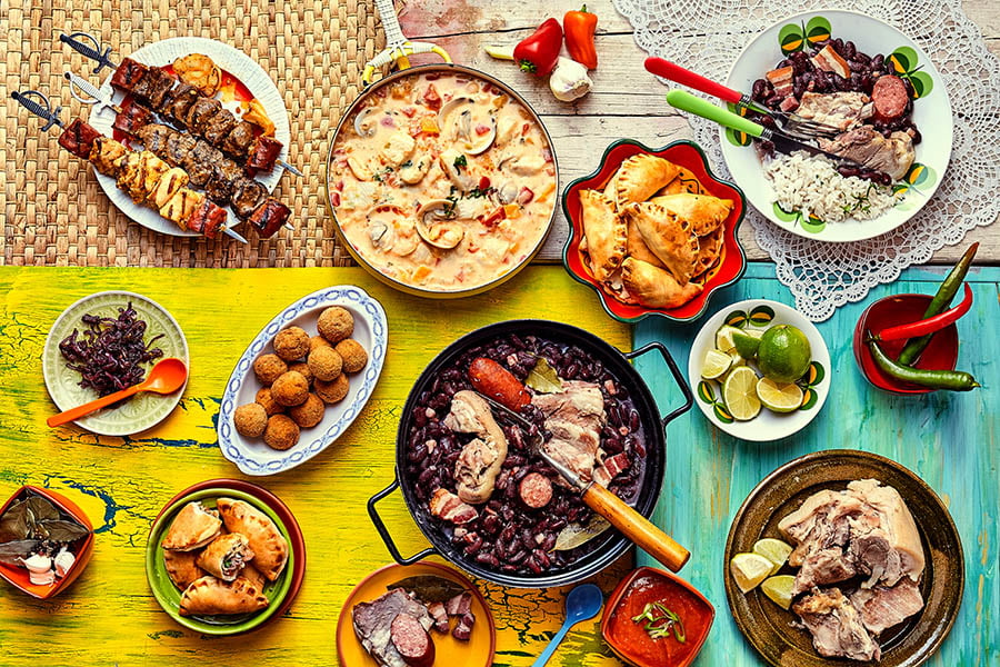 900x600-brazil-food-traditional-dishes