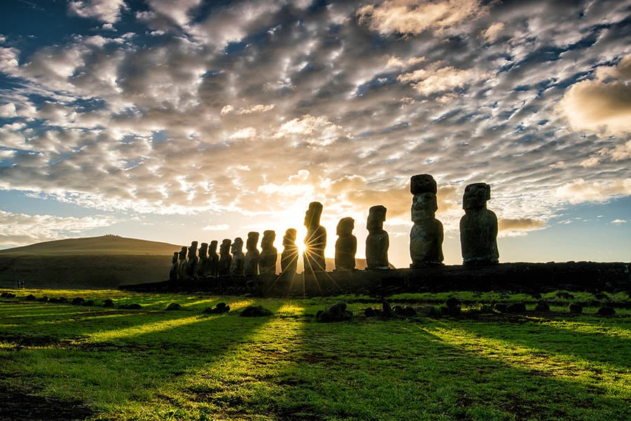 See the famous Moai statues of Easter Island | Travel Nation