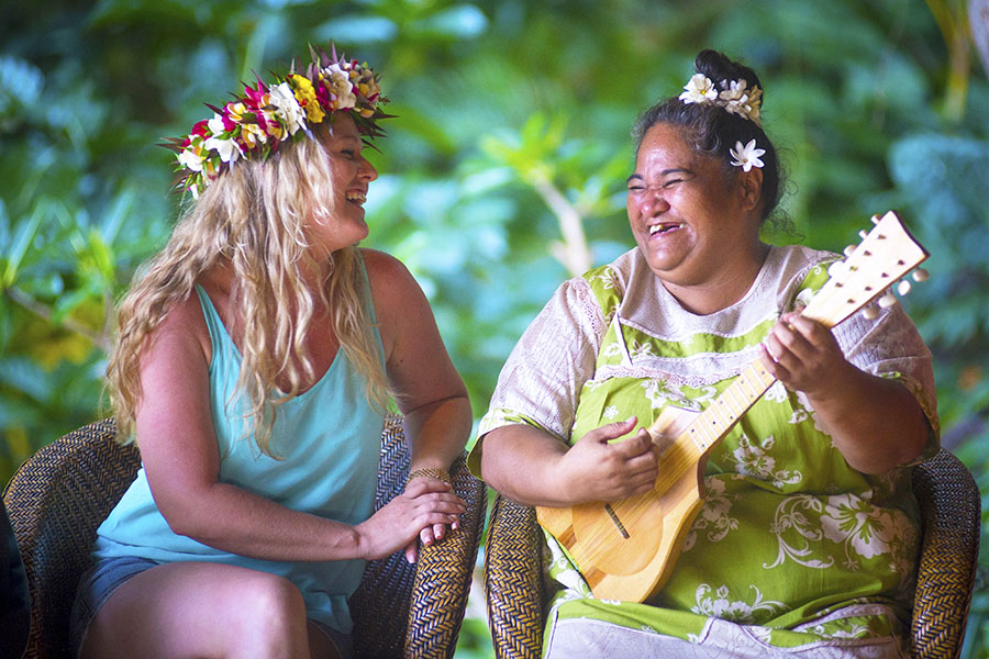 Pacific Resort Aitutaki - Local experiences | Travel Nation