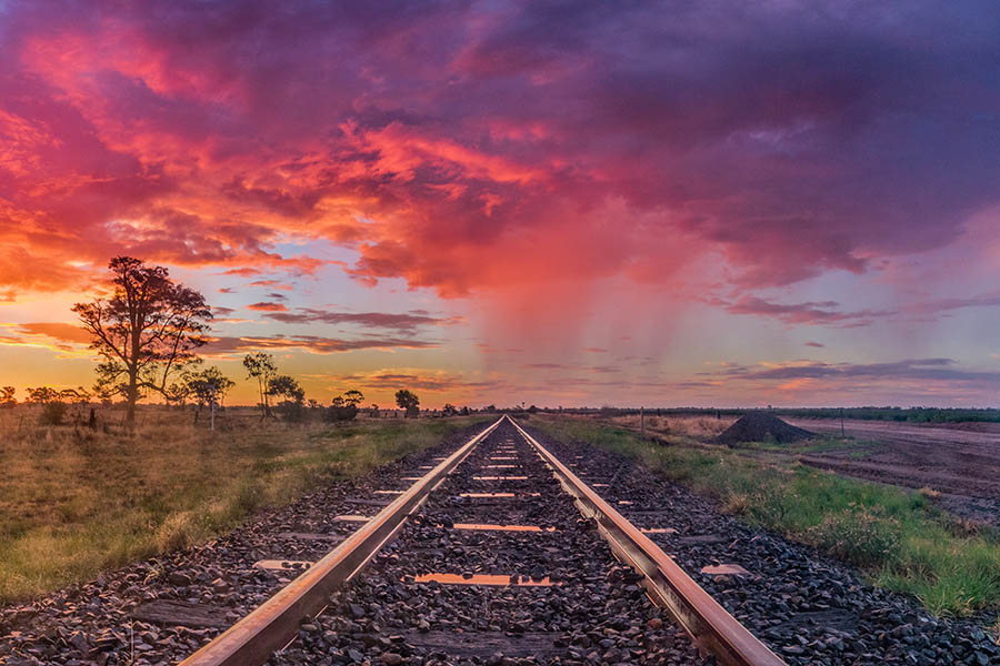 900x600-luxury-train-journeys-tracks-sunset