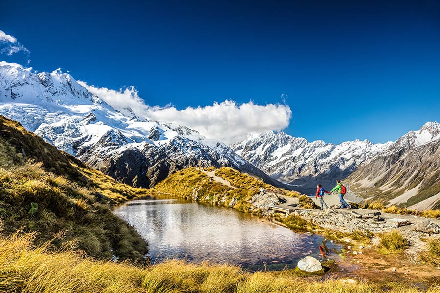 Discover the beautiful scenery surrounding Mount Cook | Travel Nation