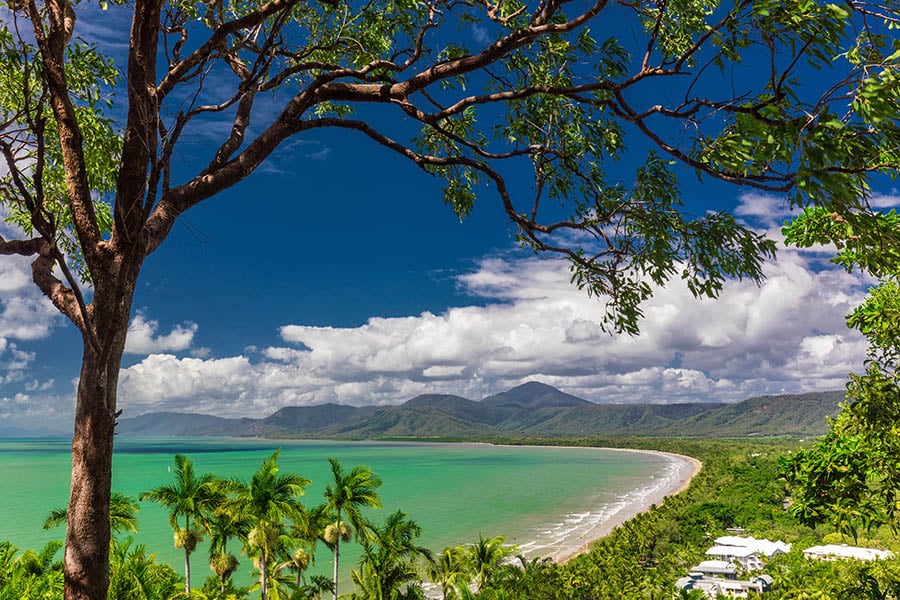 Relax on the gorgeous beaches of Port Douglas | Travel Nation