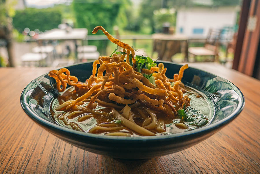 Tuck into a dish of crispy khao soi in Chiang Mai | Travel Nation
