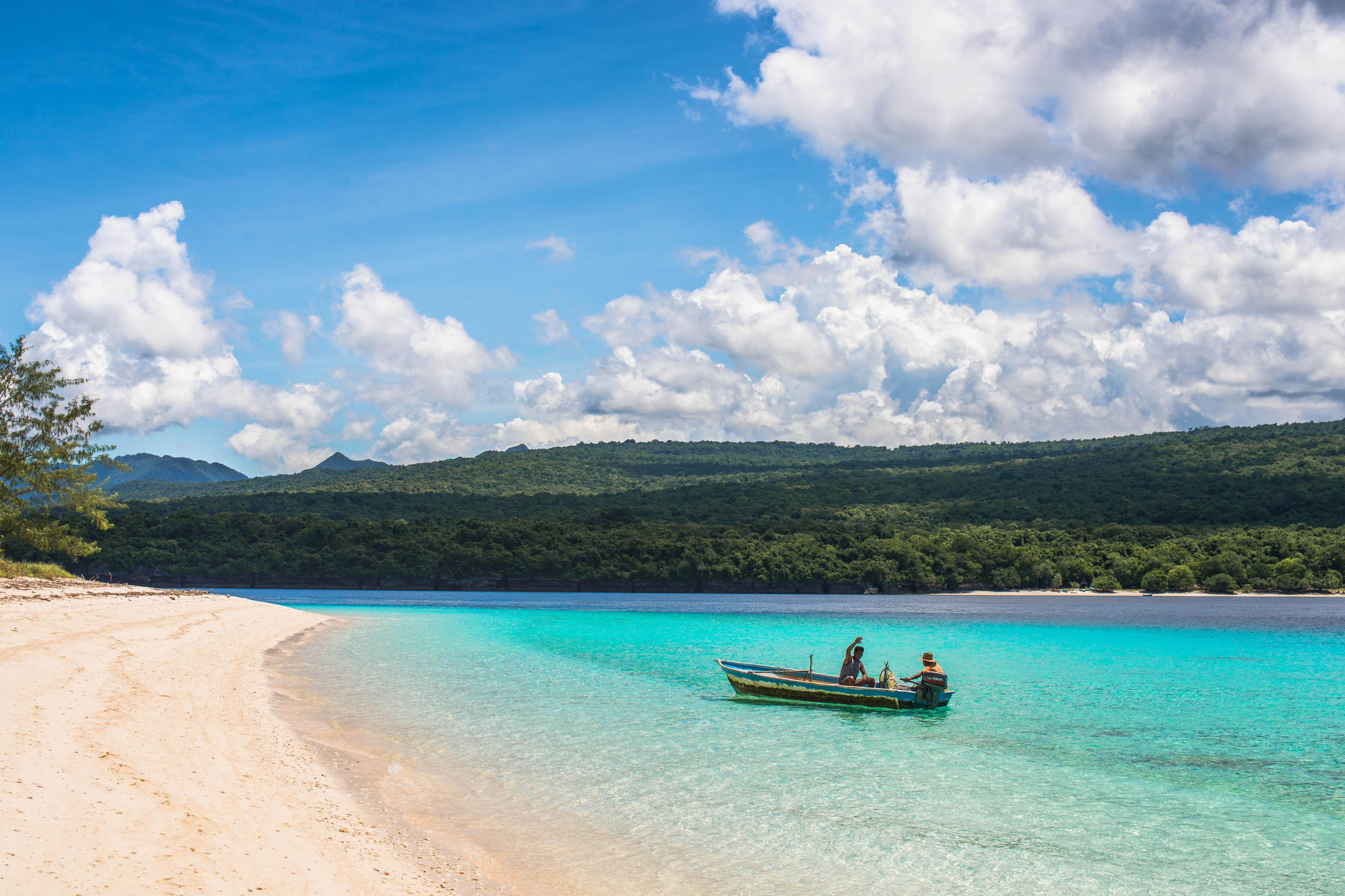 900x600_timor-leste-jaco-island-fishing-boat