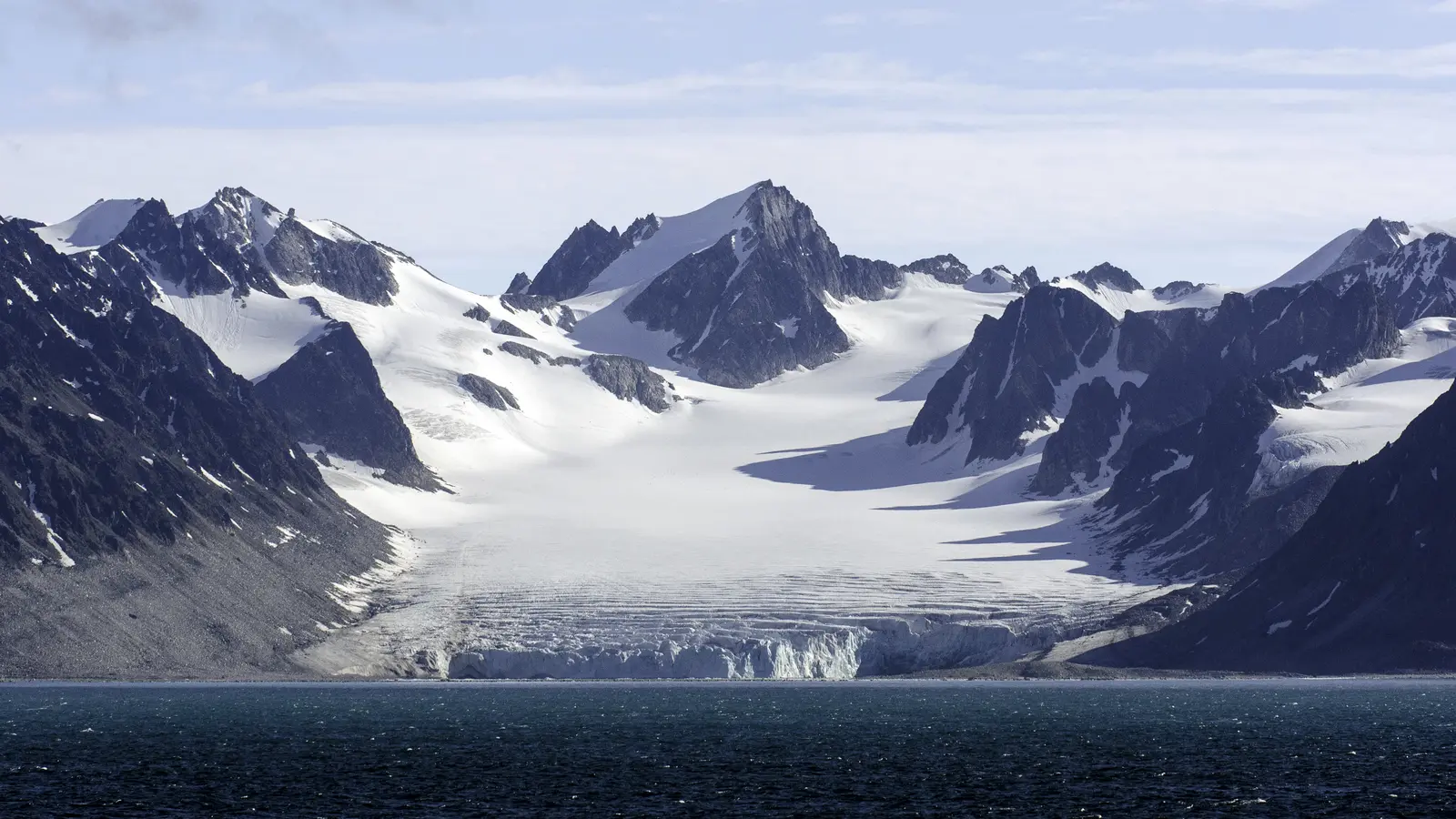 image_beyondthearcticcircletromstosvalbard