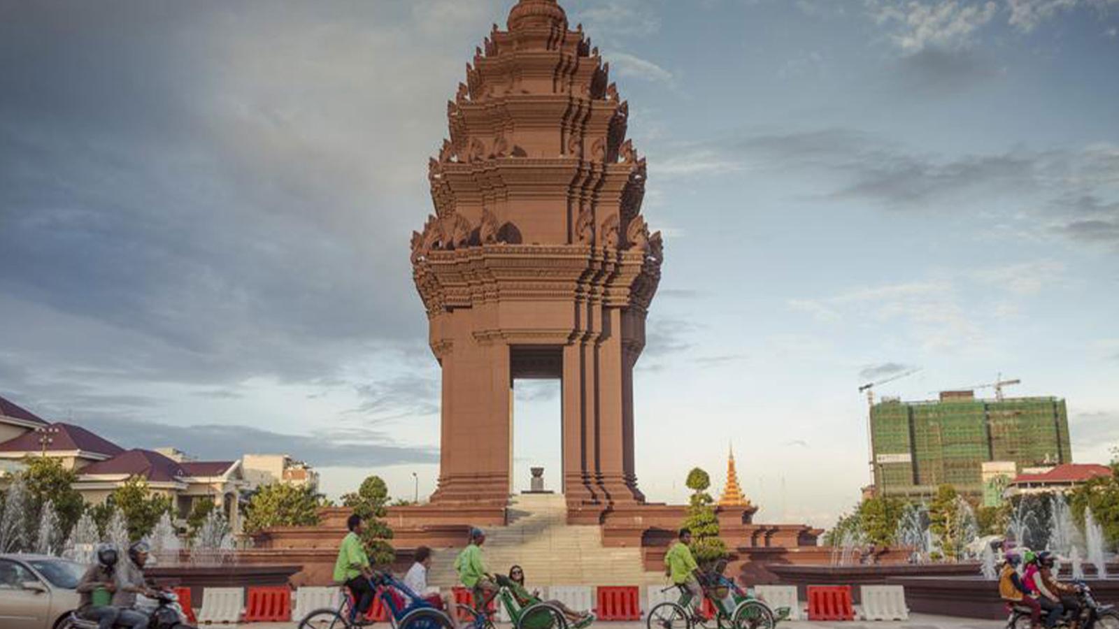 image_cambodiaadventurephnompenhsiemreaphangouts