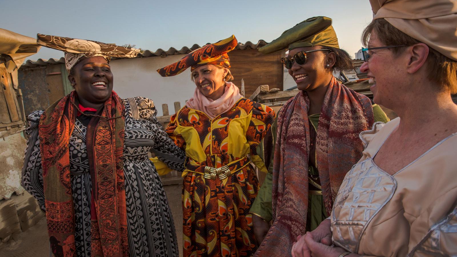 image_capetowntovictoriafallsoverlandsafariparticipationcamping