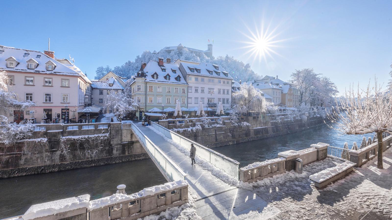 image_christmasineasterneuropezagrebtobudapest