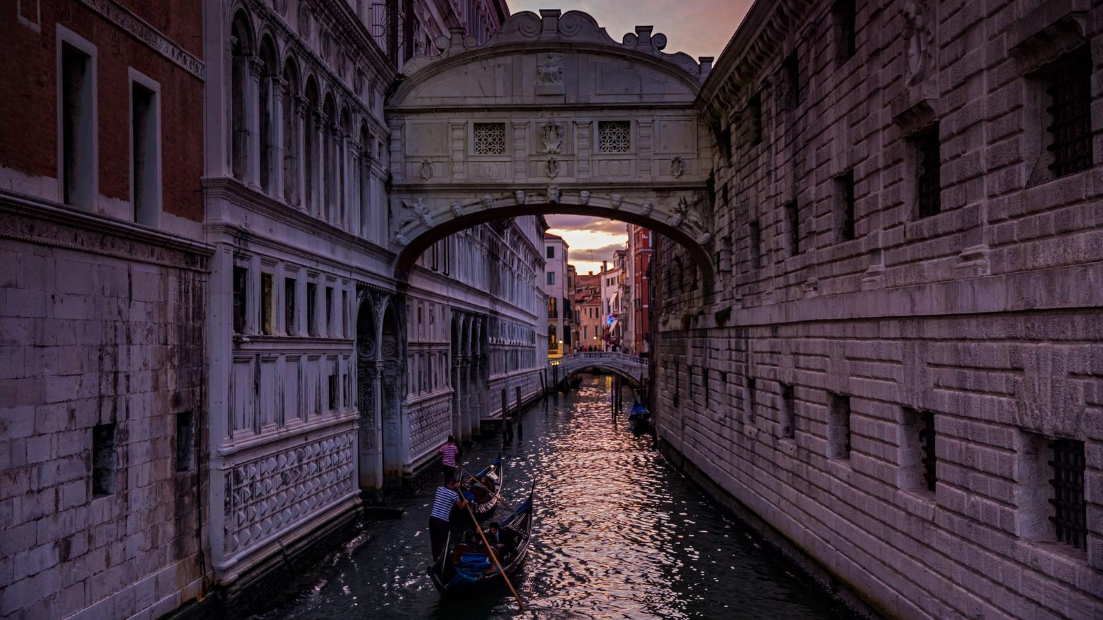 image_italyfamilyjourneyvenicetorome