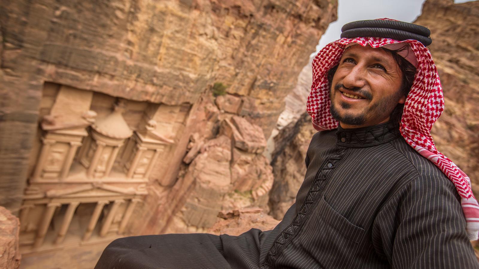 image_jordantoegyptwadirumcampingdeadseafloating