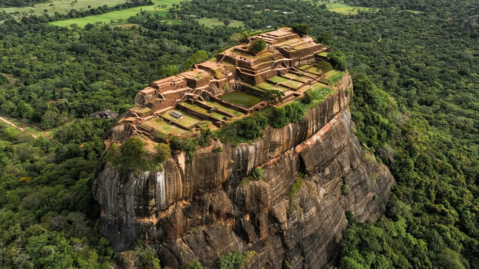image_signaturesrilankashighlandsyalagalle