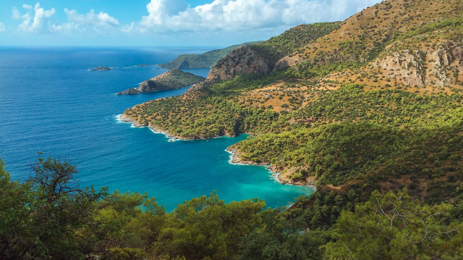 image_turkeyistanbulcappadociawalkingtheturquoisecoast