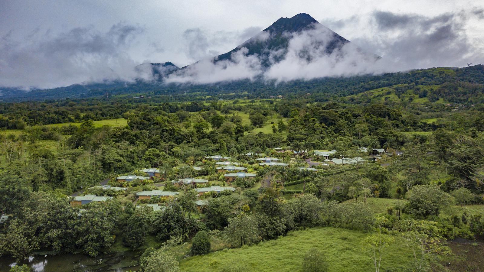 image_volcanotrailwaveslocalways