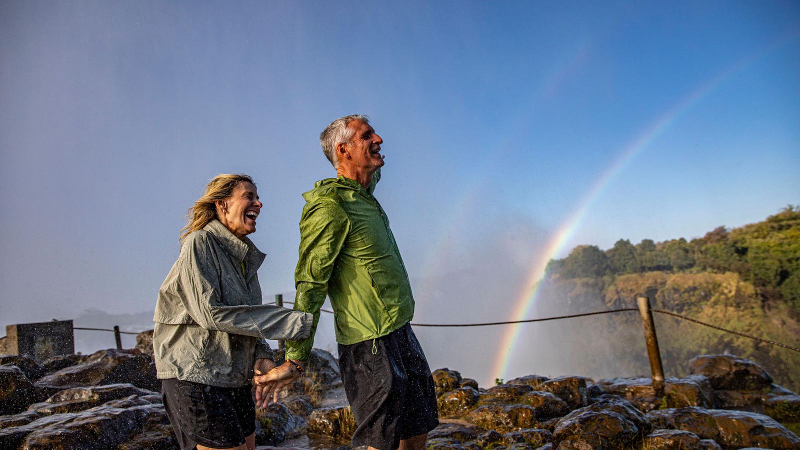 image_zimbabwebotswanasouthafricaoverlandsafariparticipationcamping