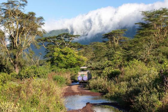 image_eastafricazanzibaroverlandsafariparticipationcamping