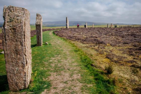 image_expeditionthroughthescottishisleswherelandmeetslegend