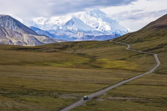 image_hikealaskaglaciersanddenali