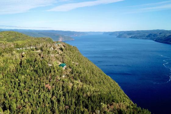 image_northernquebecsummerlodgeescape