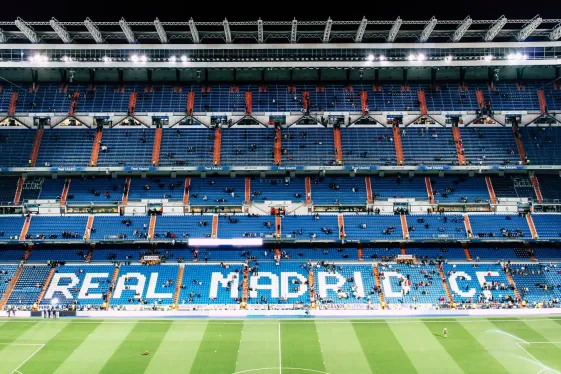image_realmadridpitchtoplaza