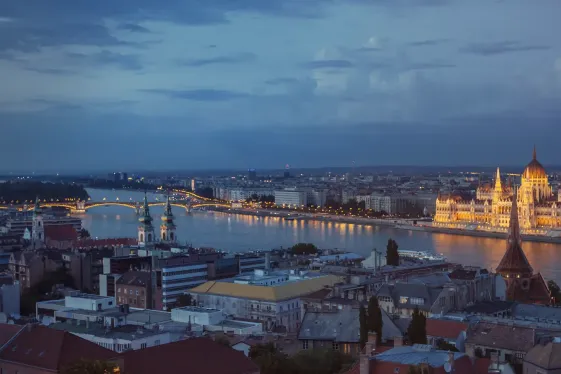 image_rometobudapestcanalscapitals