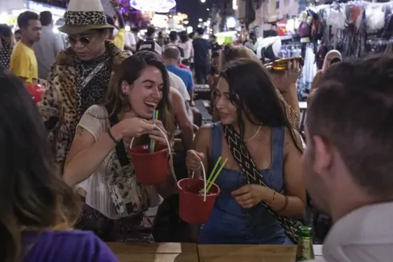 image_siemreaptobangkoksandybeachescitylifestreetfood