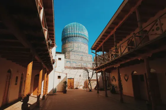 image_signaturethefivestanstheheartofthesilkroad