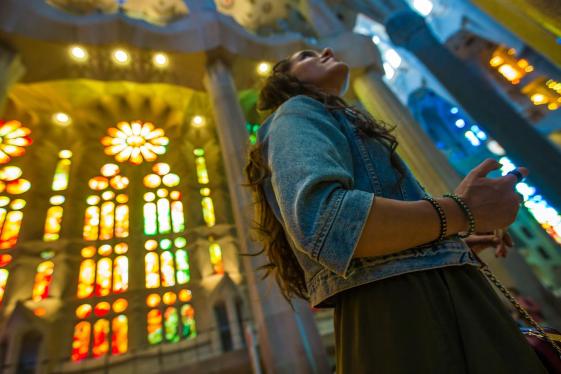 image_spainfamilyjourneyvibrantcitiesandartisticicons