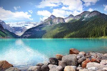 Lake Louise, Calgary, Canada | Canada Travel Guide