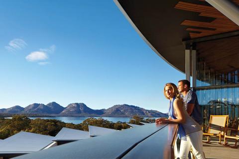 Views from Saffire Lodge, Tasmania | Photo credit Luxury Lodges of Australia