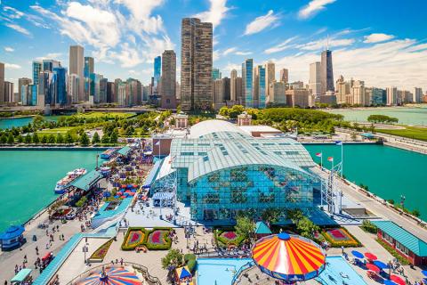 Look down onto Navy Pier and Lake Michigan from the John Hancock Centre | Travel Nation