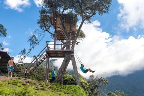 Casa Del Arbol's "swing at the end of the world"
