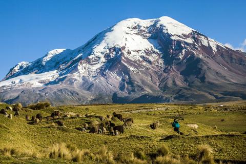 Travel through the ‘Avenue of Volcanoes’, home to Volcan Chimborazo