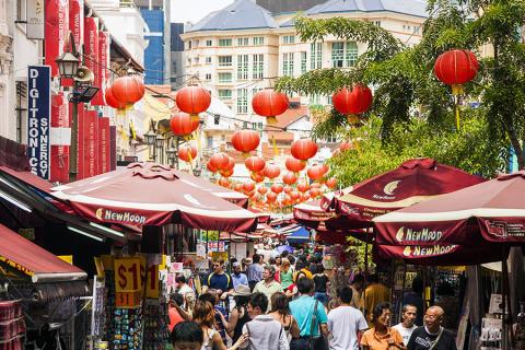 Wander through the busy Chinatown streets