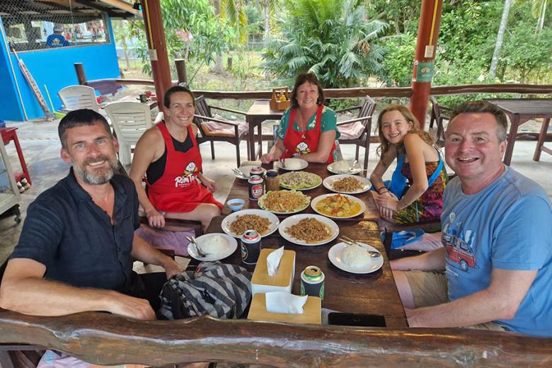 Taking a cooking class on Koh Jum, Thailand | Travel Nation