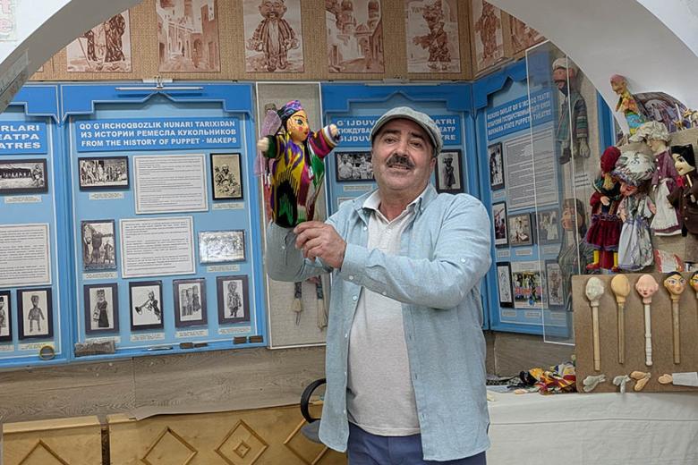 Meeting a famous puppet maker in Bukhara | Travel Nation