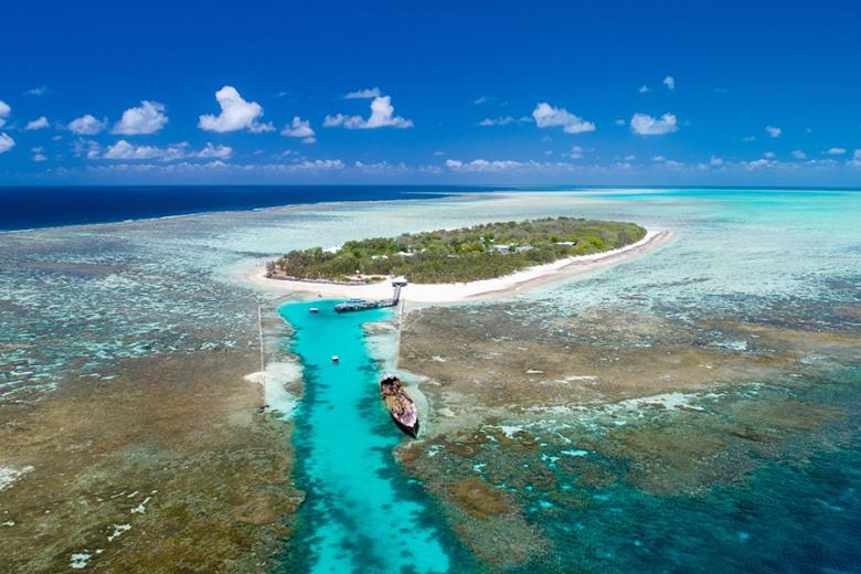 Snorkel on the iconic Great Barrier Reef from Heron Island | Photo credit: Tourism and Events Queensland