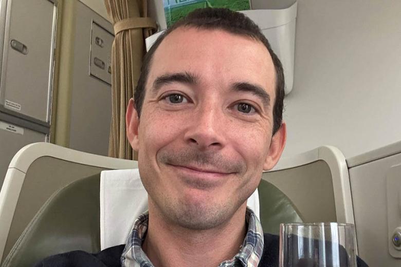 Gray flying business class with Vietnam Airlines | Travel Nation