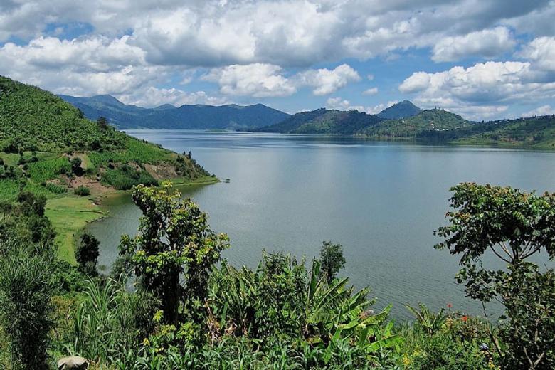 Explore Lake Kivu in Rwanda | Travel Nation