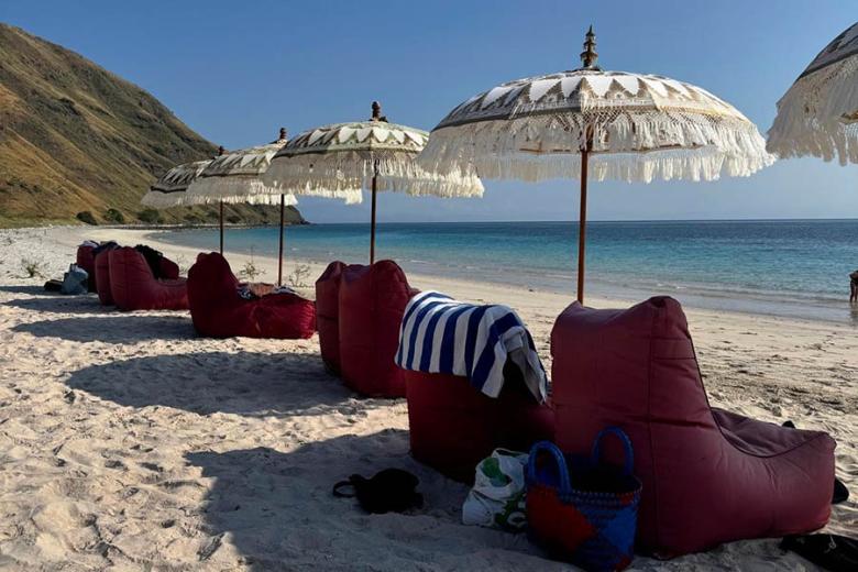 Relax on Pink Beach with SeaTrek | Travel Nation