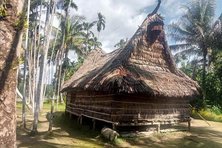 Spirit House in Papua New Guinea | Travel Nation