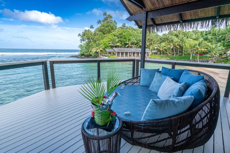 Embrace tranquillity in your honeymoon villa at Seabreeze, Samoa | Photo credit: Seabreeze