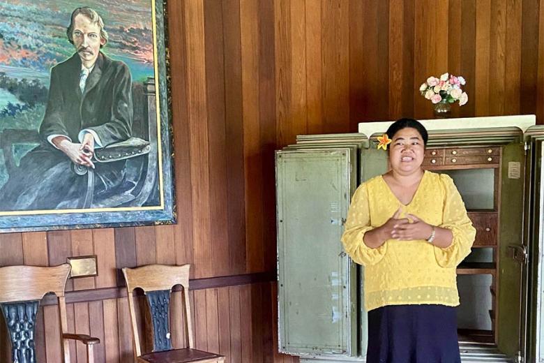 Museum guide in Samoa | Travel Nation