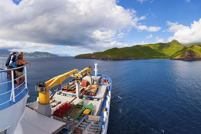 Passengers on deck aboard the Aranui 5 | Travel Nation