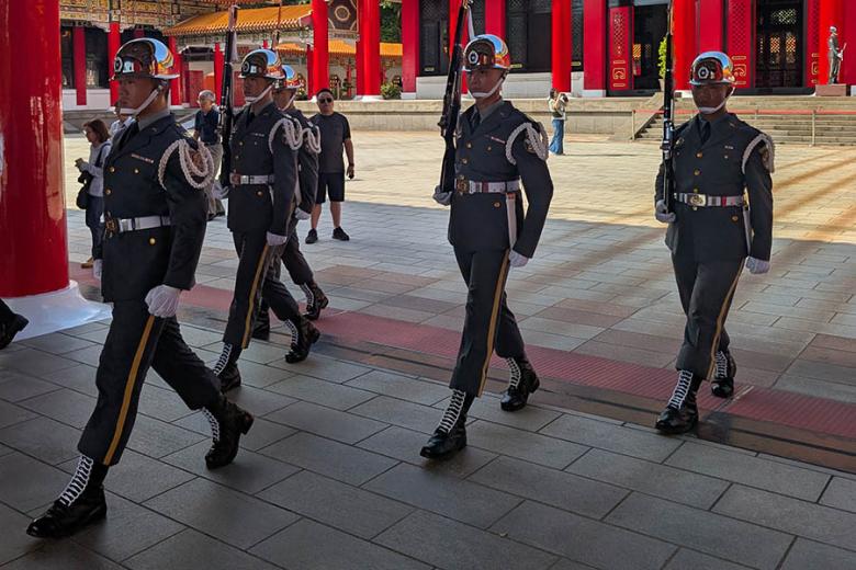 See the changing of the guards in Taipei | Travel Nation