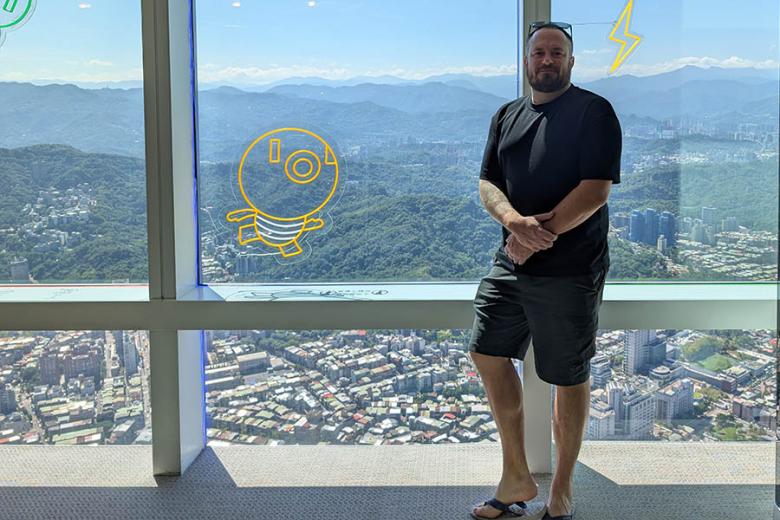 Scott at the top of Taipei 101 | Travel Nation