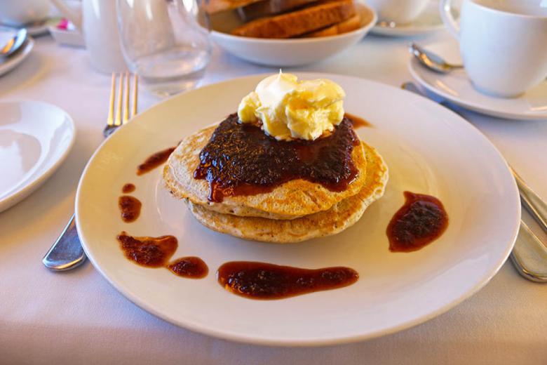 Delicious breakfasts aboard the Ghan | Travel Nation