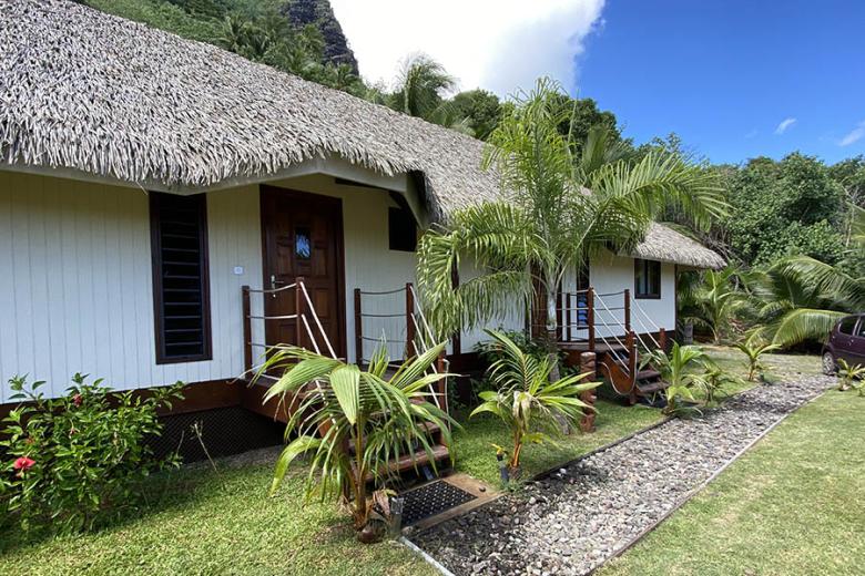 Stay at Pension Coco Bulle & Spa on Moorea | Photo credit: Tahiti Tourisme